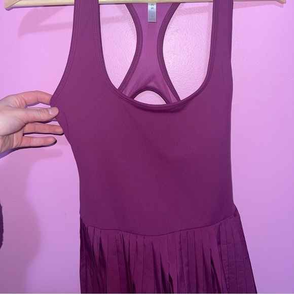 Fabletics Dress Women's Size Small Berry Blast Hot Shot Pleated Skort Mini - Picture 3 of 10